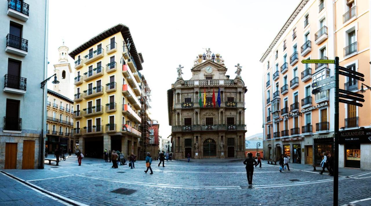 Top Apartment Frente A La Catedral Pampelune Extérieur photo